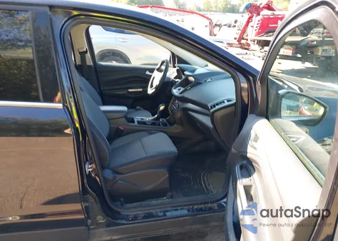 2019 Ford Escape Se from USA, damaged, VIN 1FMCU0GDXKUC06797